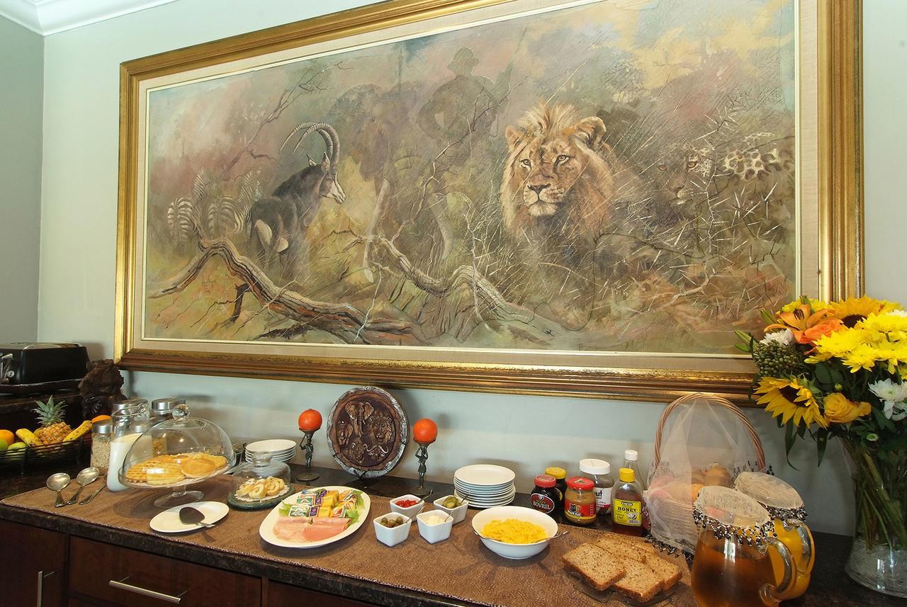 Ushaka Manor Guest House Durban Bagian luar foto